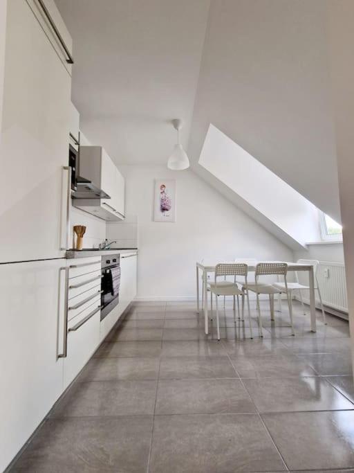 Appartement Stylish In The Center Of 52 *